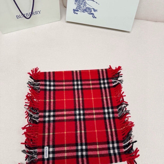 BURBERRY 26S SCARF 155CM IN CASHMERE 309948