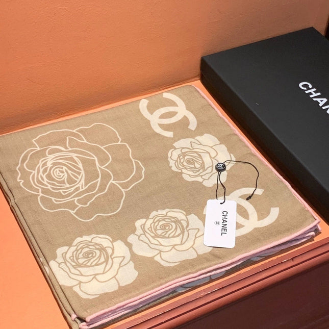 CHANEL 26S SCARF 140 IN SILK AND CASHMERE 313320