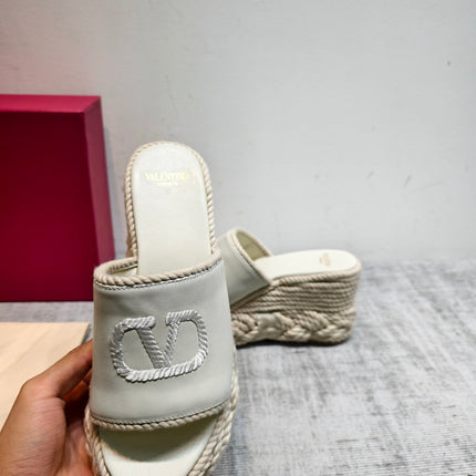 VALENTINO 26S WEDGE SLIDE SANDALS 110MM IN IVORY WHITE CALFSKIN WITH BRAIDED ROPE PLATFORM