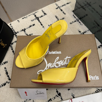 CHRISTIAN LOUBOUTIN 26S OPEN-TOE HIGH HEEL SANDALS 105 MM IN YELLOW GLOSSY CALFSKIN