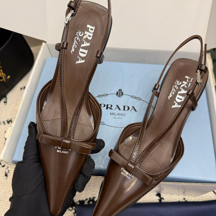 PRADA 26S POINTED TOE SLINGBACK KITTEN HEELS IN BROWN CALFSKIN WITH BOW