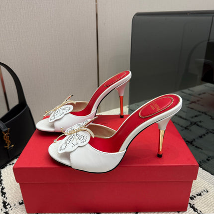 VALENTINO 26S BUTTERFLY HEEL SANDALS IN WHITE CALFSKIN