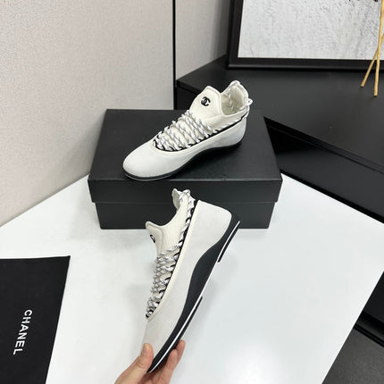 CHANEL 26S SNEAKERS IN WHITE SUEDE AND MESH