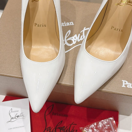 CHRISTIAN LOUBOUTIN 26S SCALLOPED EDGE HEELS 105 MM IN WHITE GLOSSY CALFSKIN