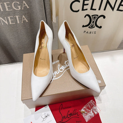CHRISTIAN LOUBOUTIN 26S SCALLOPED EDGE HEELS 105 MM IN WHITE GLOSSY CALFSKIN