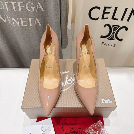 CHRISTIAN LOUBOUTIN 26S SCALLOPED EDGE HEELS 105 MM IN BEIGE GLOSSY CALFSKIN