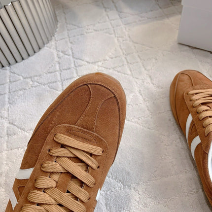 CELINE 25S JOGGER LOW LACE UP SNEAKER IN RUST BROWN CALFSKIN AND SUEDE