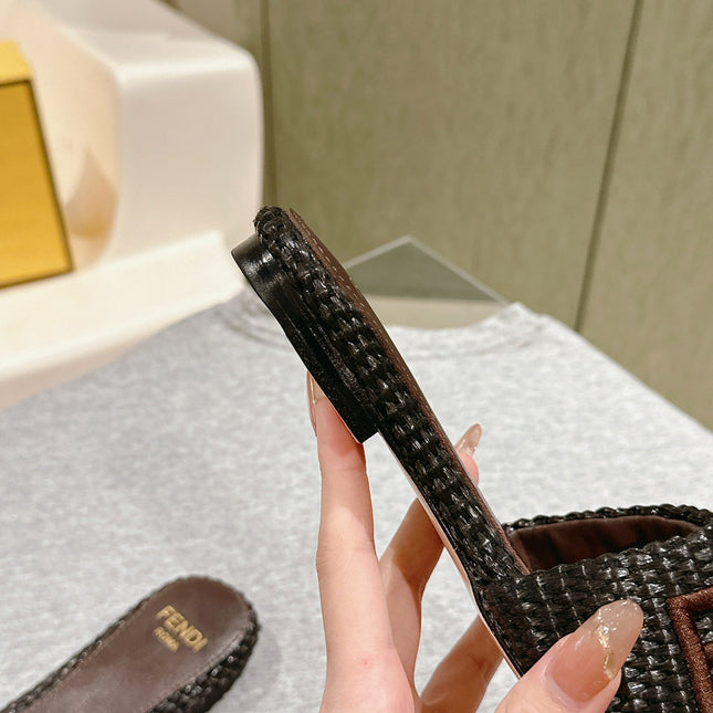 FENDI SIGNATURE MULE SLIDES IN DARK BROWN FIBRE