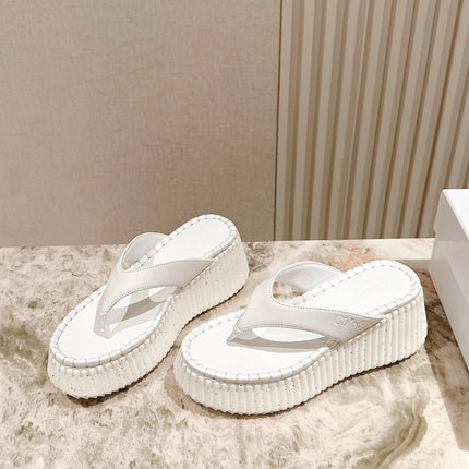 CHLOÉ 26S PLATFORM FLIP-FLOPS IN WHITE LAMBSKIN