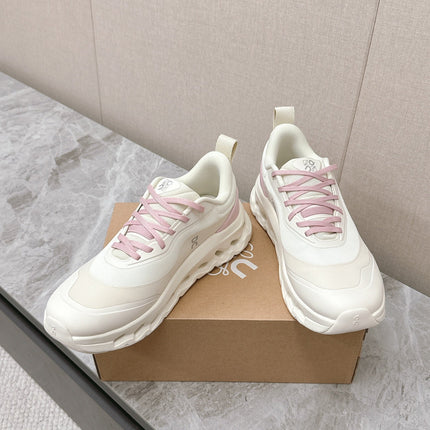 RUN SNEAKER IN PASTEL GRAY MIX BABY PINK SUEDE AND MESH FABRIC