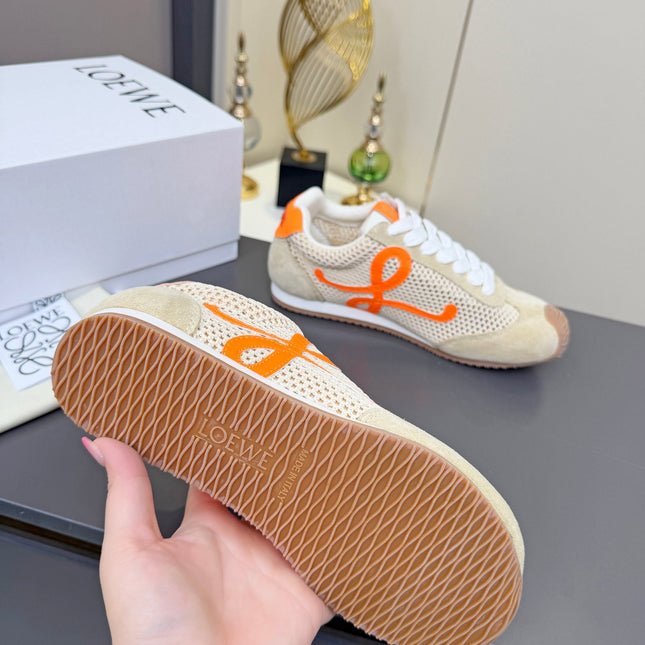 LOEWE 26S RUNNER 2.0 SNEAKERS IN BEIGE SUEDE AND MESH FABRIC