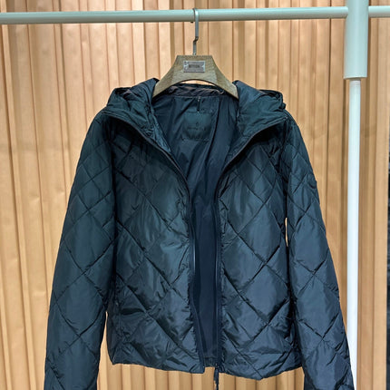 MONCLER 26S DOWN JACKET 761