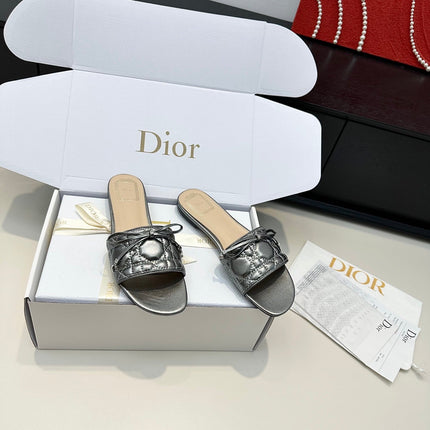 DIOR 26S SLIDE SANDALS IN DARK GRAY QUILTED CALFSKIN WITH BOW
