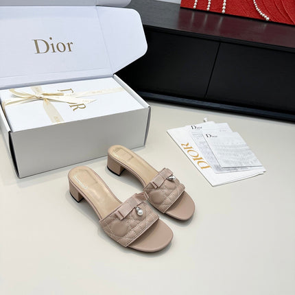 DIOR 26S BLOCK HEEL SLIDE SANDALS IN TAUPE BROWN QUILTED CALFSKIN WITH BOW