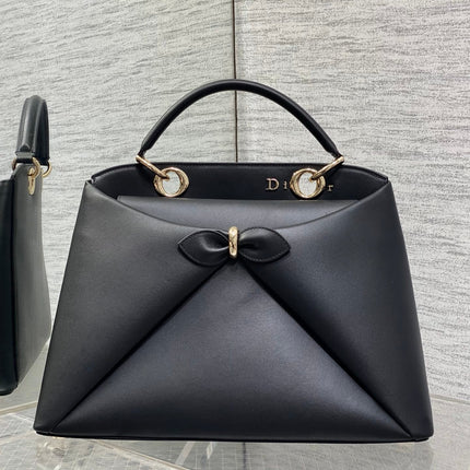 DIOR 26S LARGE CIGALE BAG 33 IN BLACK SMOOTH CALFSKIN GOLD HARDWARE