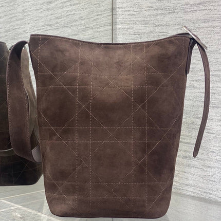 DIOR 26S MEDAILLON BUCKET BAG 34 IN BROWN SUEDE SILVER HARDWARE