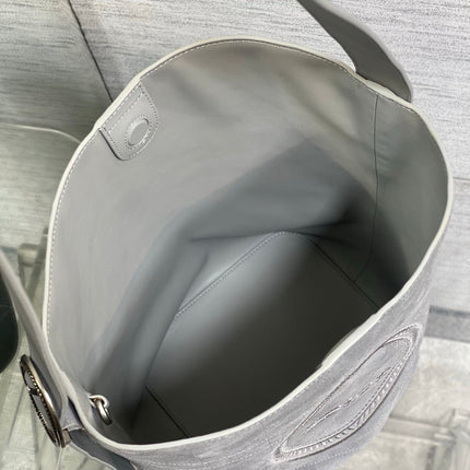 DIOR 26S MEDAILLON BUCKET BAG 34 IN LIGHT GREY SUEDE SILVER HARDWARE
