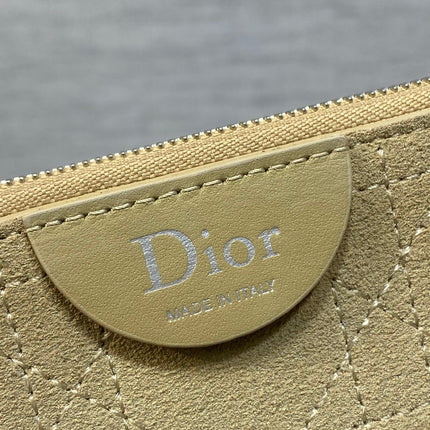 DIOR 26S MEDAILLON BUCKET BAG 34 IN BEIGE SUEDE SILVER HARDWARE