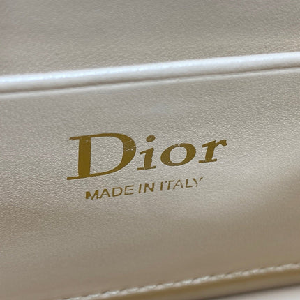 DIOR 26S MINI BAG 21 IN CARAMEL BEIGE CALFSKIN MICROBEAD EMBROIDERED WITH BOW CANNAGE MOTIF