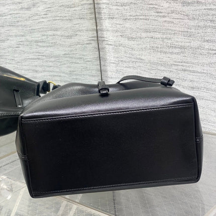 DIOR 26S BUCKET BAG 27 IN BLACK CALFSKIN GOLD HARDWARE
