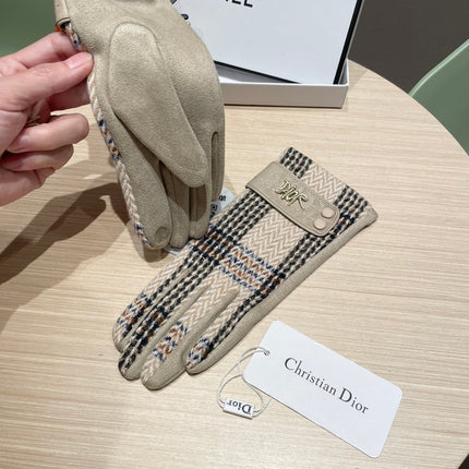 GLOVES IN COLORFUL WOOL 463808