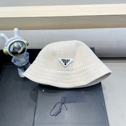 PRADA 26S BUCKET HAT 566237