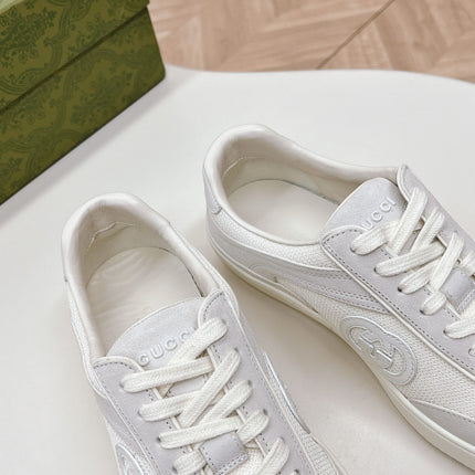 SNEAKER WITH INTERLOCKING G IN WHITE SUEDE AND MESH
