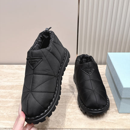 PRADA 26S QUILTED DRAWCORD ANKLE SNOW BOOTS 30MM IN BLACK NYLON