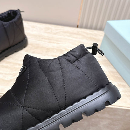 PRADA 26S QUILTED DRAWCORD ANKLE SNOW BOOTS 30MM IN BLACK NYLON