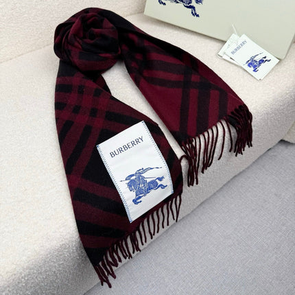 BURBERRY 26S SCARF 180 IN CASHMERE 515711