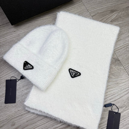 PRADA 26S SET SCARF AND BEANIE HAT 512785