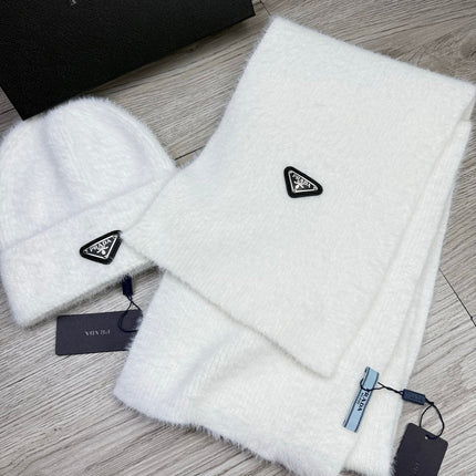 PRADA 26S SET SCARF AND BEANIE HAT 512785