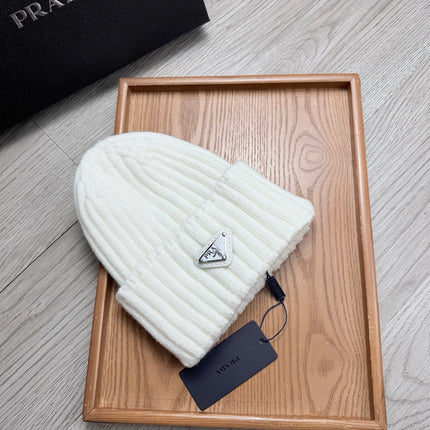 PRADA 26S BEANIE HAT 521044