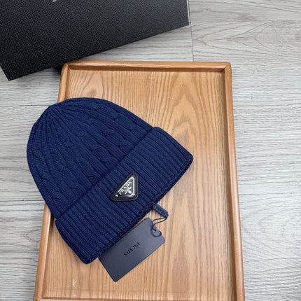 PRADA 26S BEANIE HAT 551248
