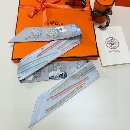 HERMES 26S TWILLY SCARF 86 IN SILK 500089