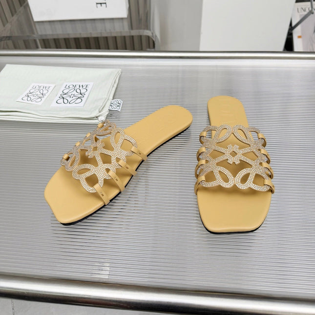 LOEWE 26S FLAT SANDALS IN WARM BEIGE CALFSKIN WITH CRYSTALS