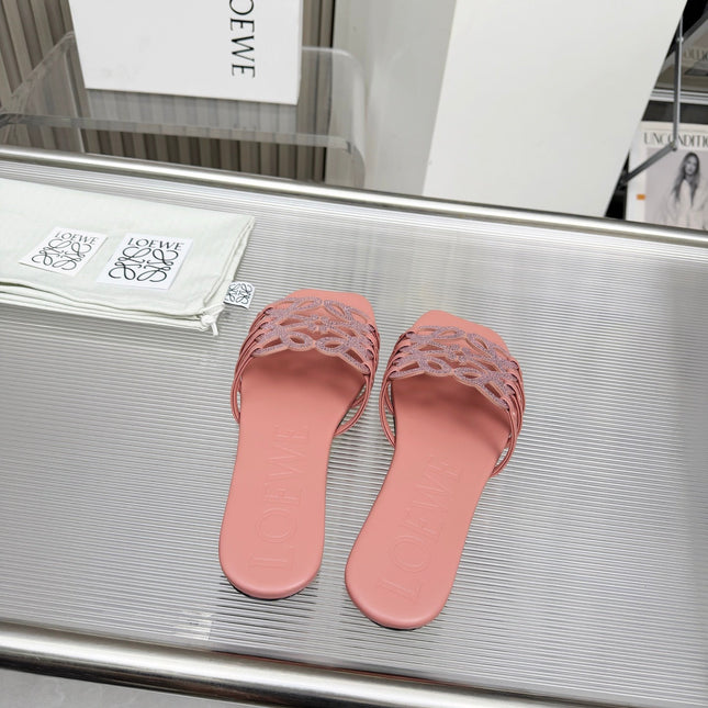 LOEWE 26S FLAT SANDALS IN PINK CALFSKIN WITH CRYSTALS