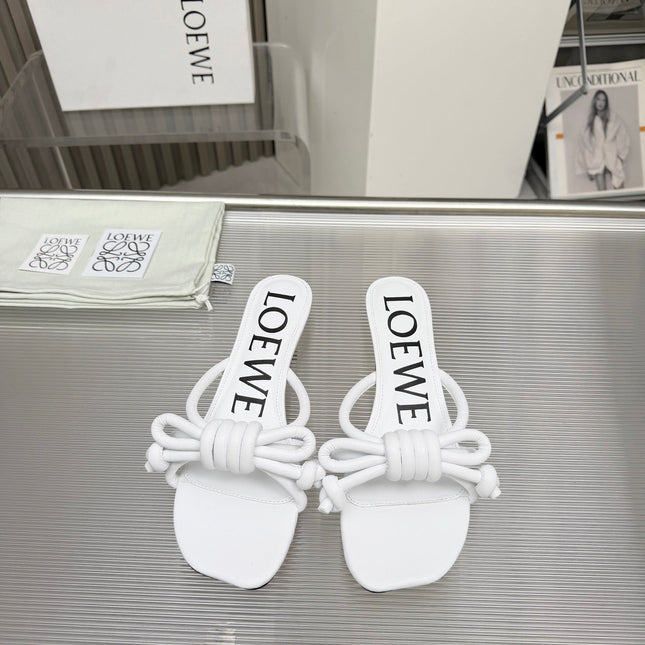 LOEWE 26S KITTEN HEEL KNOT SANDALS 45MM IN WHITE CALFSKIN