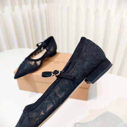 GIANVITO ROSSI 26S MARY JANE FLATS IN BLACK LACE FABRIC