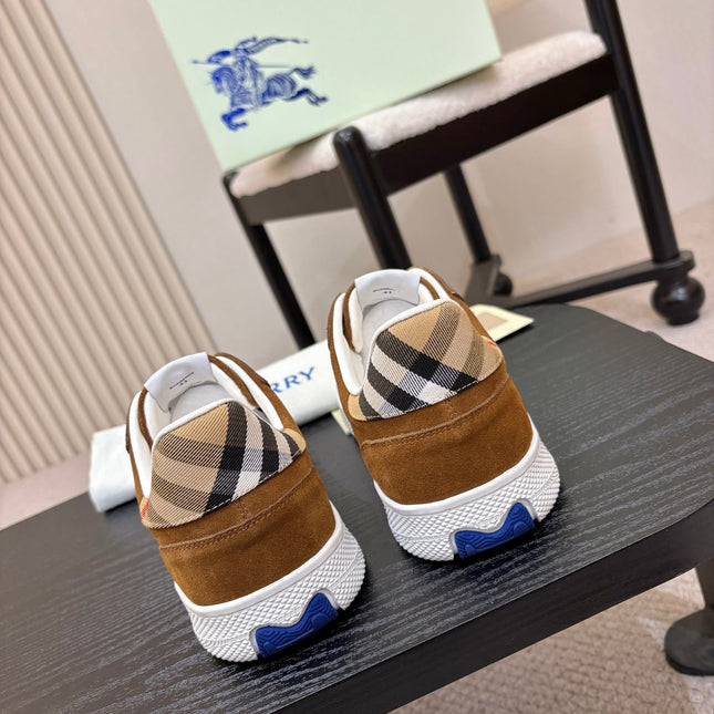 BURBERRY 26S SNEAKERS IN BROWN SUEDE