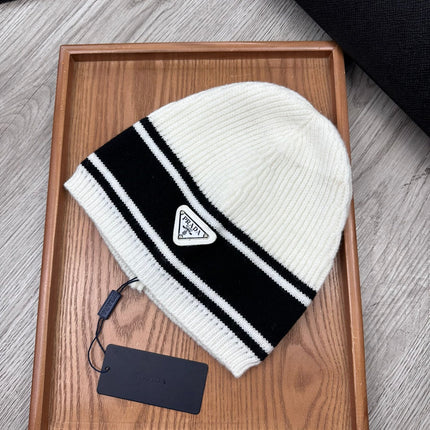 PRADA 26S BEANIE HAT 558604