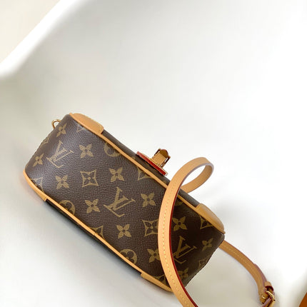 DEAUVILLIE MINI 22 MONOGRAM CANVAS BROWN
