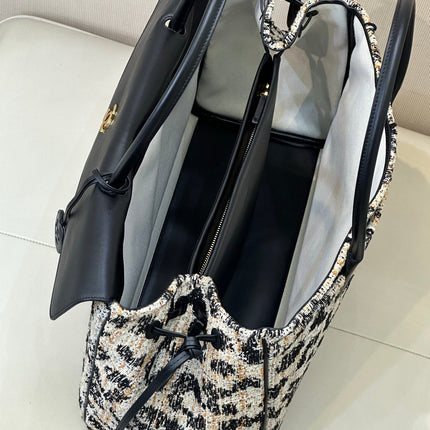 CHANEL 26S SHOPPING TOTE BAG 43 IN LEOPARD PRINT TWEED AND BLACK CALFSKIN