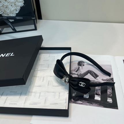 CHANEL 26S HEADBAND IN BLACK SATIN BOW 503102