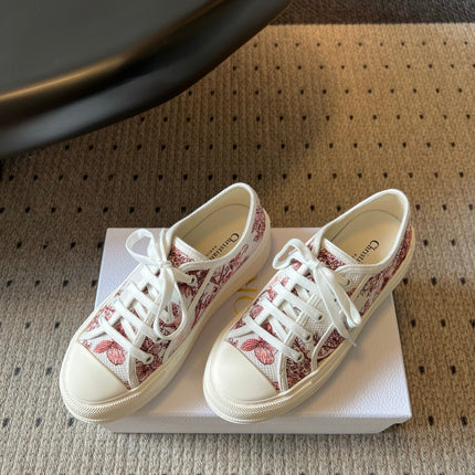 DIOR 26S LOW-TOP SNEAKER 50MM IN WHITE AND RED OBLIQUE EMBROIDERED CANVAS