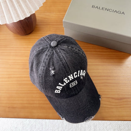 BALENCIAGA 26S BASEBALL CAP STYLE 36