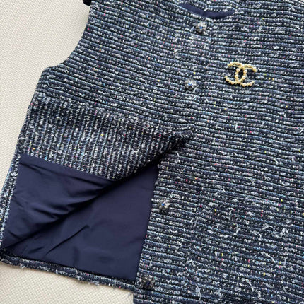 CHANEL 26S TWEED VEST 1715