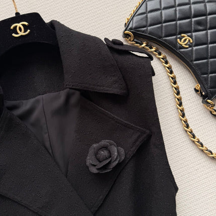 CHANEL 26S SLEEVELESS BLAZER 706