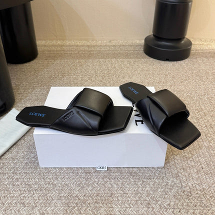 LOEWE 26S FLAT SLIDE SANDALS IN BLACK CALFSKIN