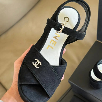 CC CLASSIC WEDGE SANDALS IN BLACK LAMBSKIN SUEDE